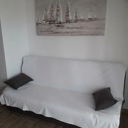 Apartmani Matko Betina  Exterior photo