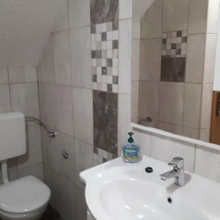 Apartmani Matko Betina  Exterior photo