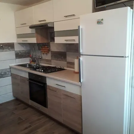 Apartmani Matko Betina  Exterior photo