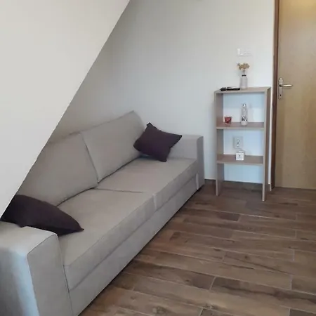 Apartmani Matko Betina  Exterior photo