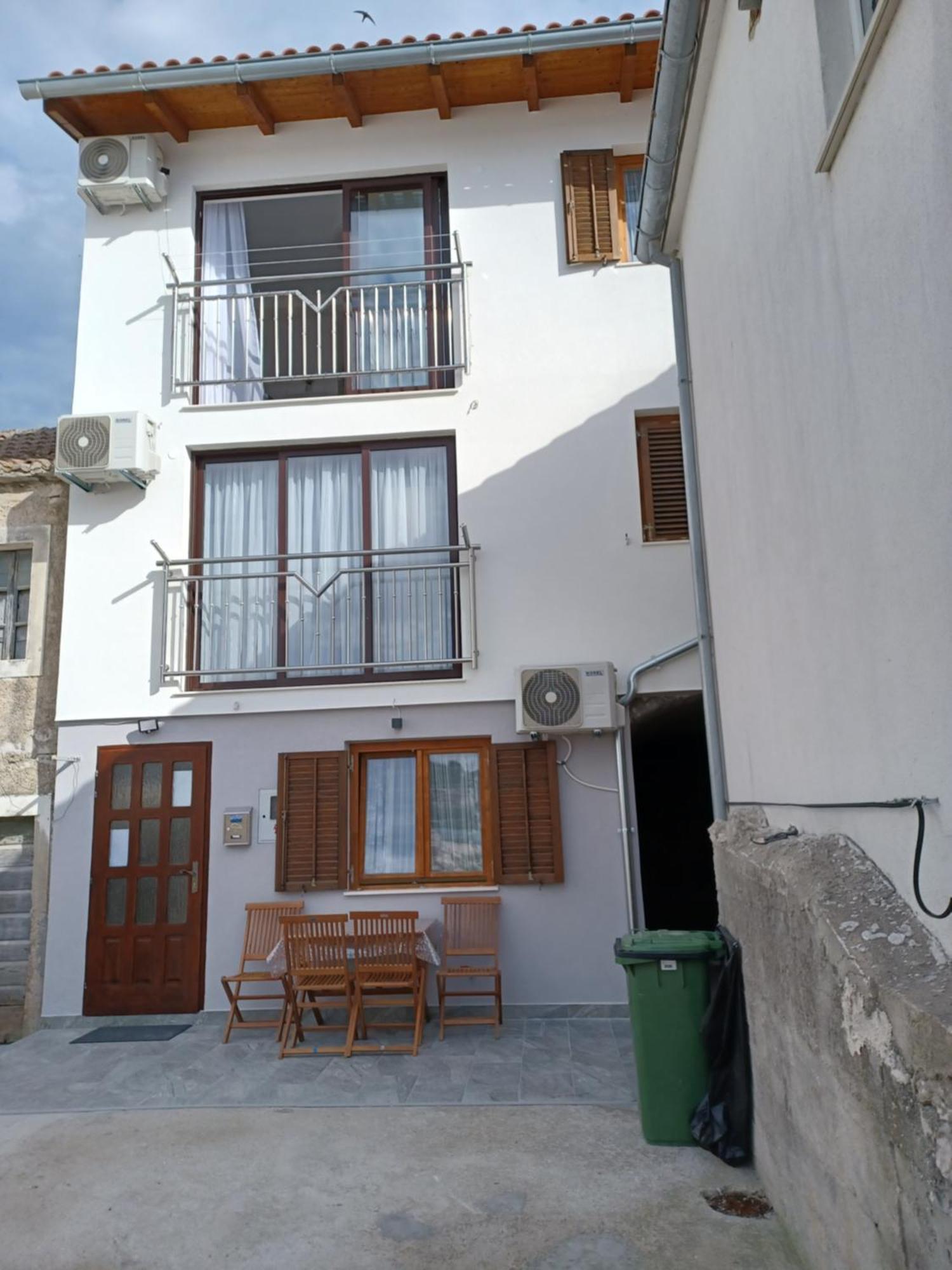 Matko Apartment Betina (Sibenik-Knin)